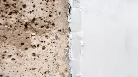 Jaki grunt pod farbę elewacyjną silikonową